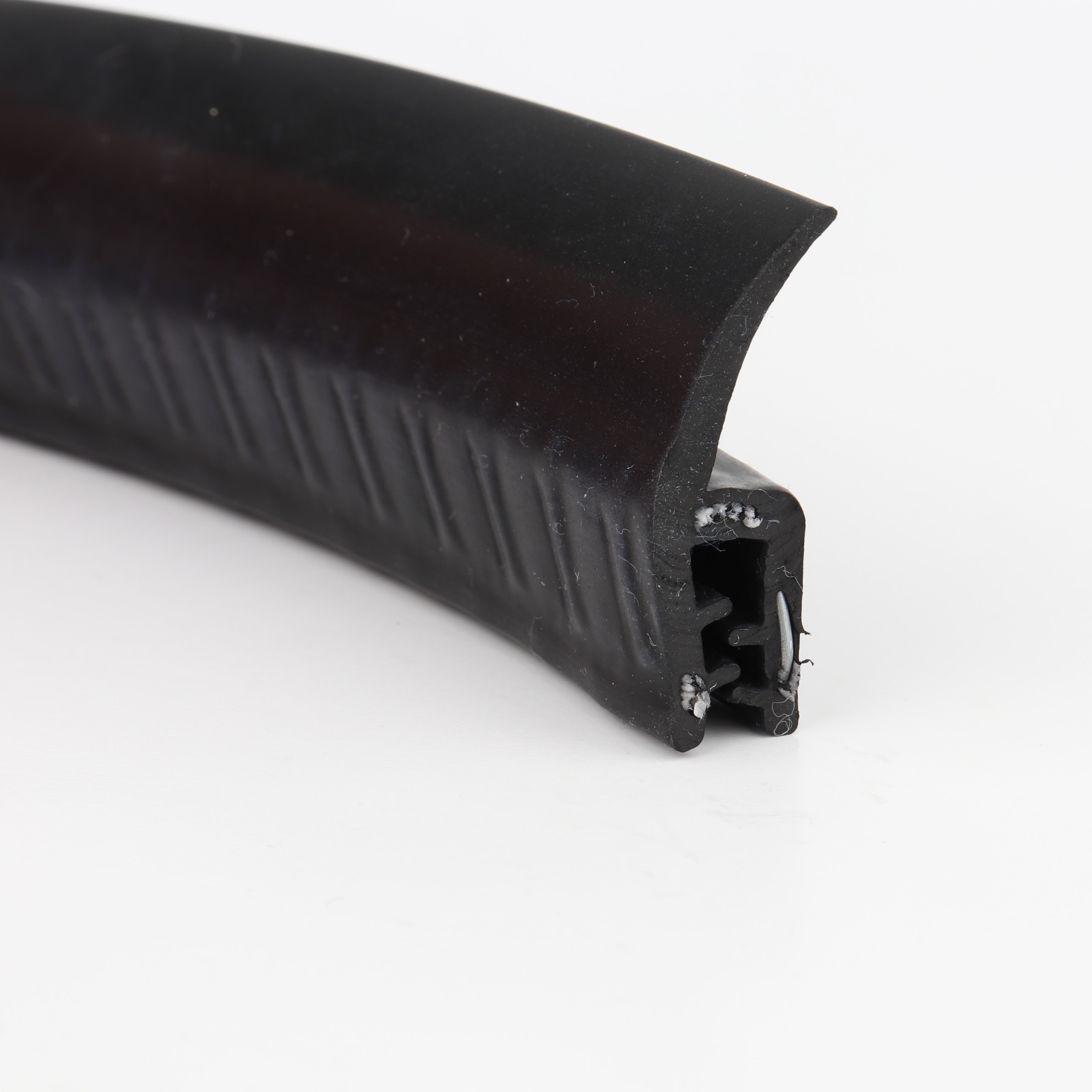 Kantenschutz-Dichtprofil - EPDM - mit Dichtlippe oben - Klemmbereich 1,5-2,5mm